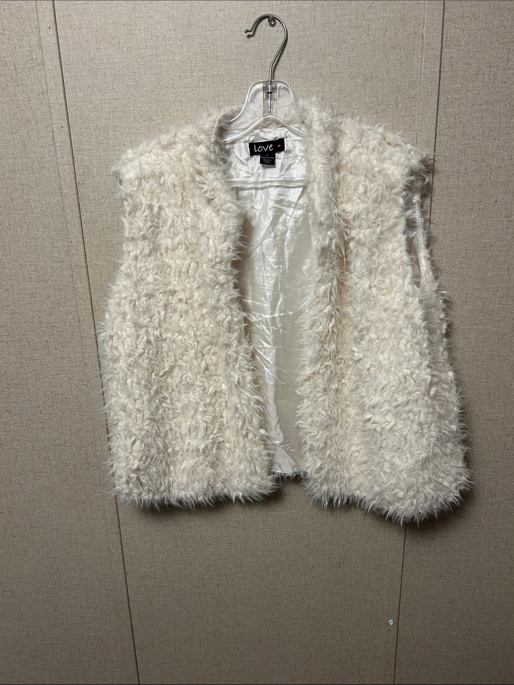 Love Cream Faux Fur Teddy Vest - Women's Sleeveless Jacket